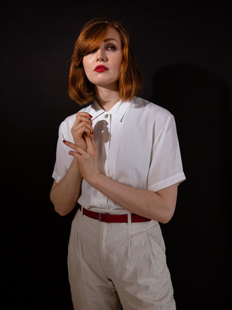 Modefotografering i fotostudio i Linköping, kläder från Stadsmissionen Second Hand, av Fotograf Engström - fotograf i Linköping