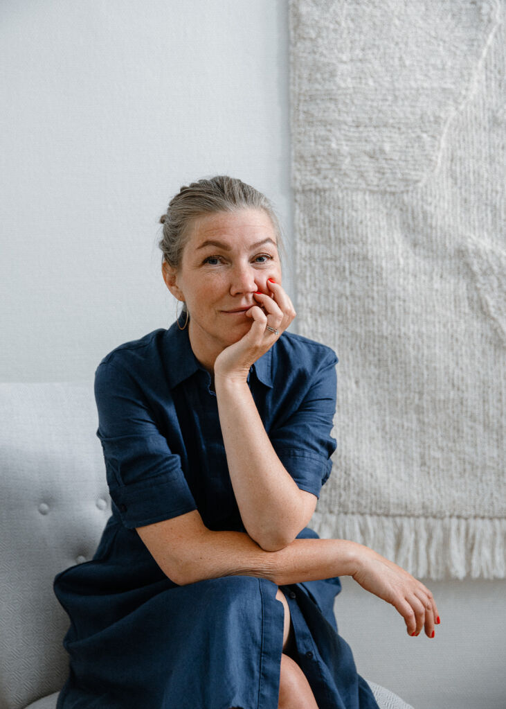 Personal brand-fotografering med Jenny på Holistisk Hälsa av Fotograf Engström i Linköping