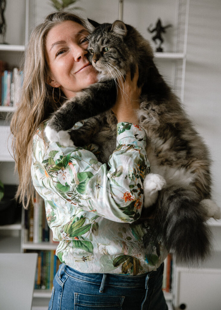 Personal brand-fotografering med Jenny på Holistisk Hälsa av Fotograf Engström i Linköping