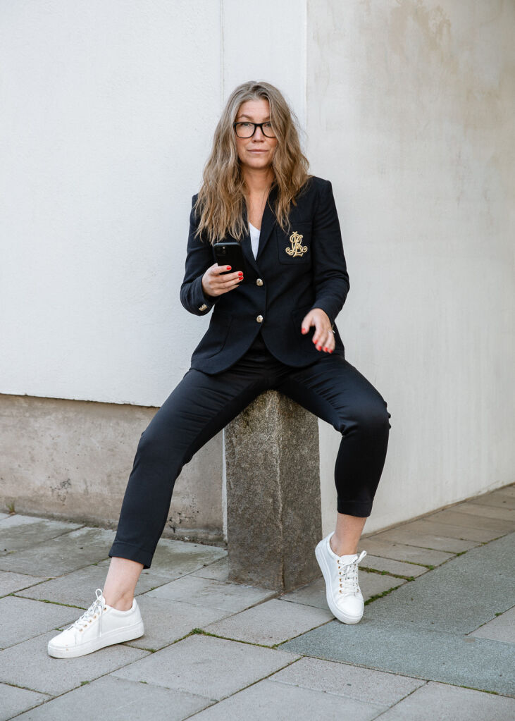 Personal brand-fotografering med Jenny på Holistisk Hälsa av Fotograf Engström i Linköping